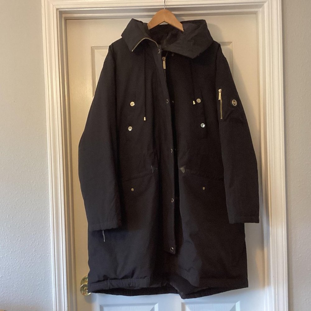 Women's down jacket size 3X Michael Kors blak new